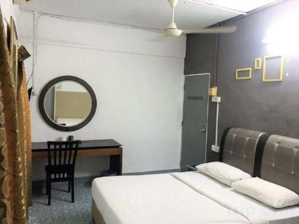 Oyo 90645 Pelangi Baru Hotel Johor Bahru