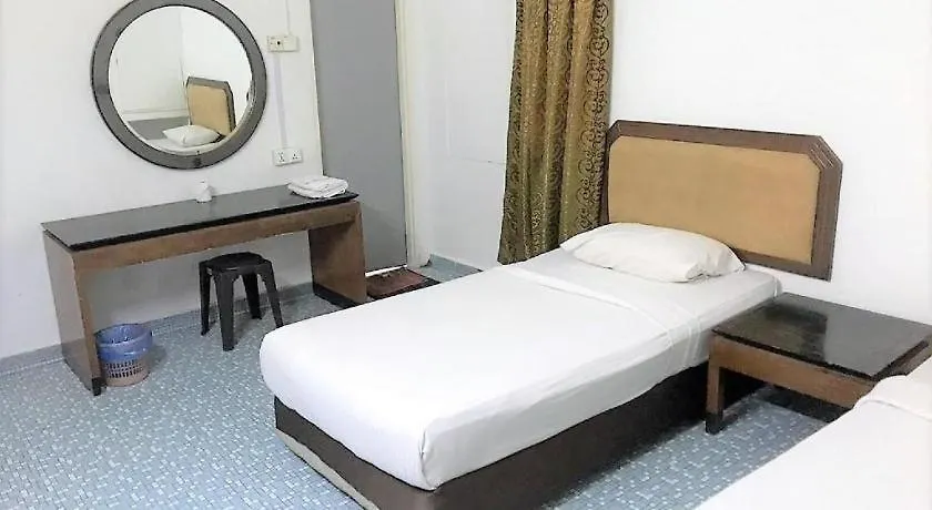 Oyo 90645 Pelangi Baru Hotel Johor Bahru