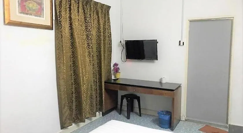 Oyo 90645 Pelangi Baru Hotel Johor Bahru