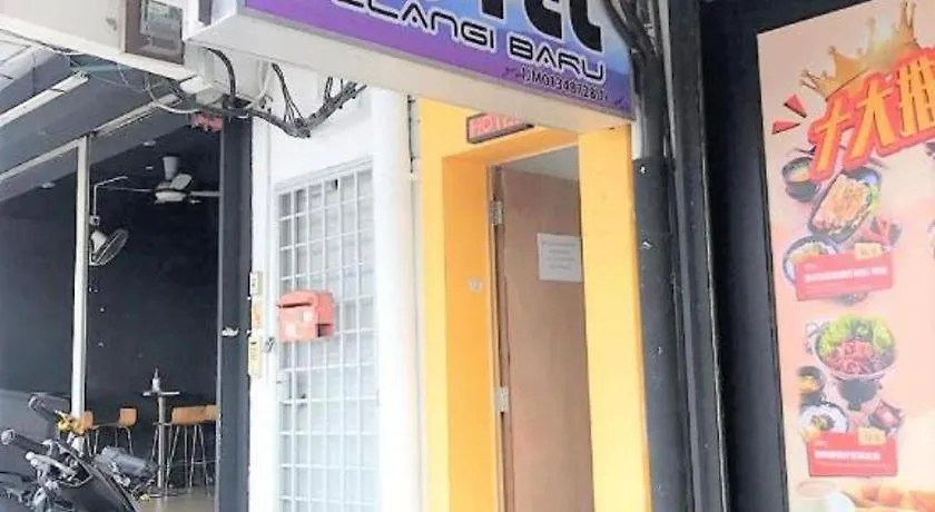 **  Oyo 90645 Pelangi Baru Hotel Johor Bahru Malaysia